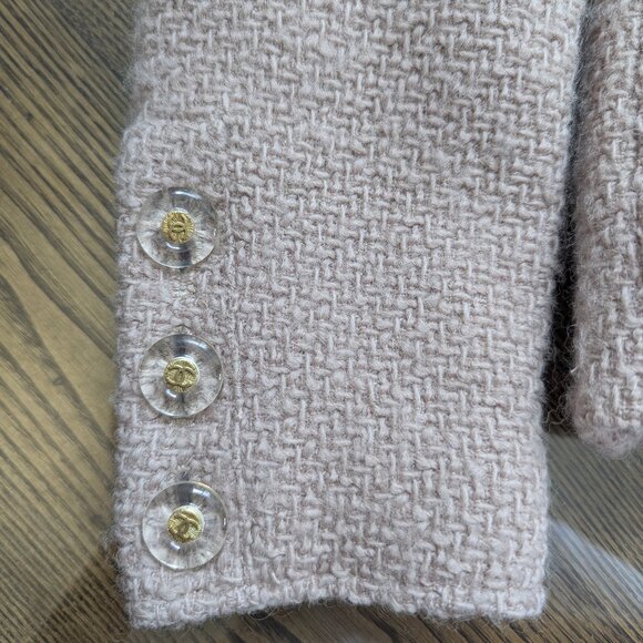 CHANEL Vintage Pale Pink Tweed Jacket Lucite CC Logo Buttons 1990s Women S M 4 6 - Picture 11 of 16